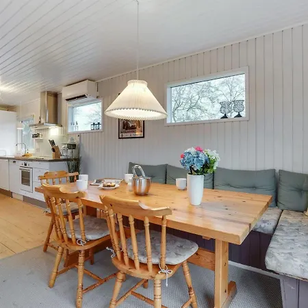 Holiday home Norell - 800m From The Sea In Djursland And Mols By Interhome Grenaa